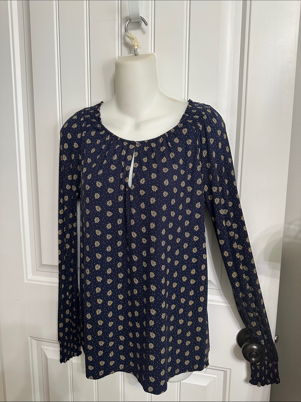 Boden Navy Stretch Print Long sleeve Top 8